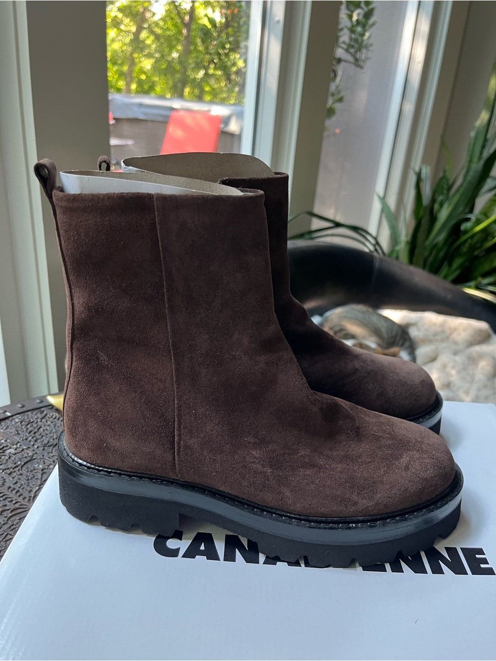 LA CANADIENNE ARA CITY DRY ANKLE BOOTS BROWN SUEDE 6